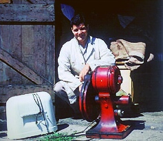 Gene Glosson Repairing Food Equipment Gene Glosson Repairing Food Equipment